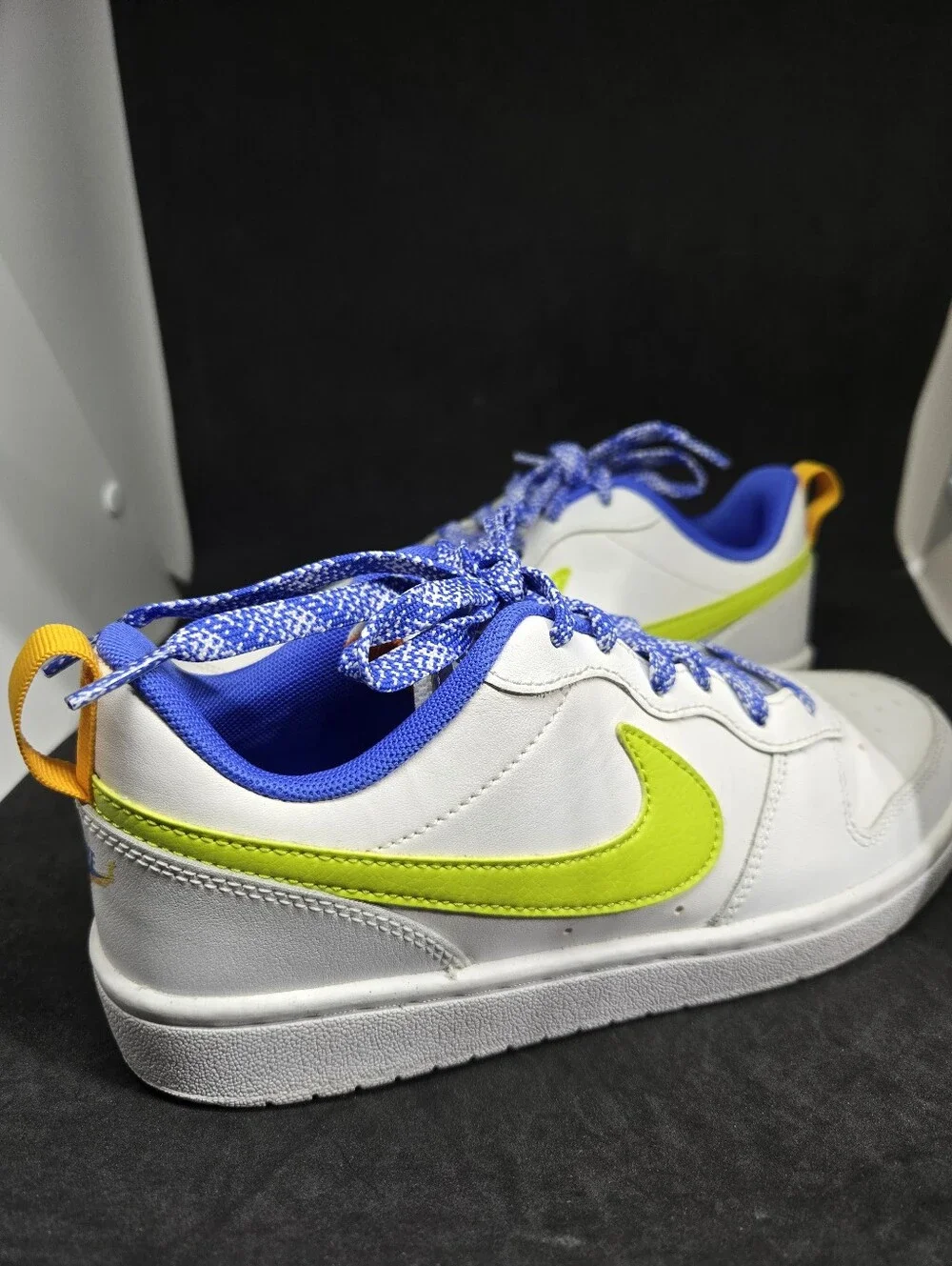 Nike Court Borough Low 2 SE Basketball Sneakers Shies 5.5Y